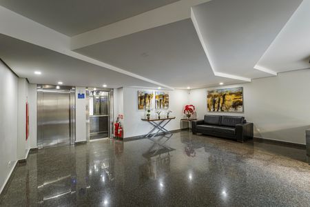 Apartamento para alugar com 37m², 1 quarto e 1 vagaHall social