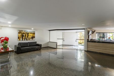 Apartamento para alugar com 37m², 1 quarto e 1 vagaHall social