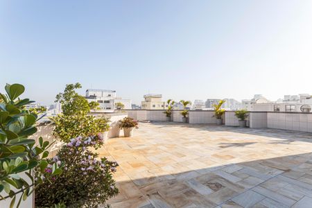 Apartamento para alugar com 37m², 1 quarto e 1 vagaÁrea comum