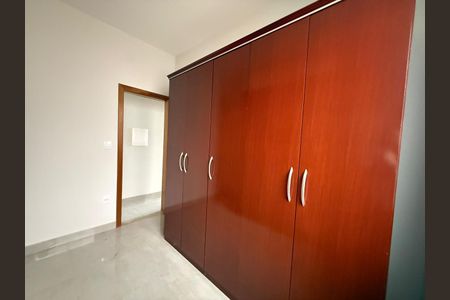 Casa à venda com 260m², 3 quartos e 2 vagasQuarto 2