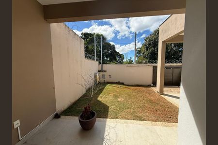 Casa à venda com 260m², 3 quartos e 2 vagasGaragem 