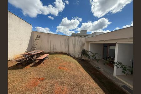Casa à venda com 260m², 3 quartos e 2 vagasÁrea externa