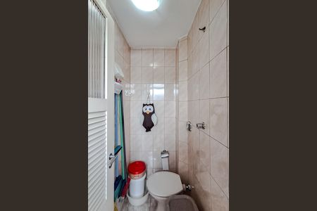 Apartamento à venda com 114m², 3 quartos e 1 vaga Apartamento à venda com 114m², 3 quartos e 1 vagaBanheiro de serviço