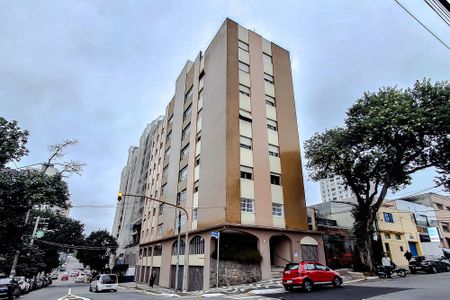 Apartamento à venda com 114m², 3 quartos e 1 vaga Apartamento à venda com 114m², 3 quartos e 1 vagaFachada - Plaquinha