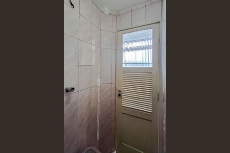 Apartamento à venda com 114m², 3 quartos e 1 vaga Apartamento à venda com 114m², 3 quartos e 1 vagaBanheiro de serviço