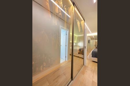 Apartamento à venda com 85m², 2 quartos e 1 vagaCloset 