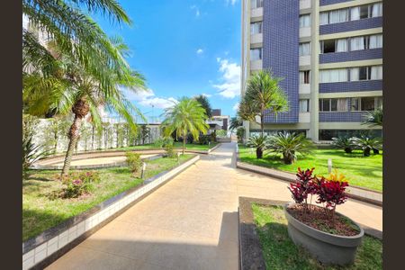 Apartamento à venda com 85m², 2 quartos e 1 vagaÁrea comum e fachada 