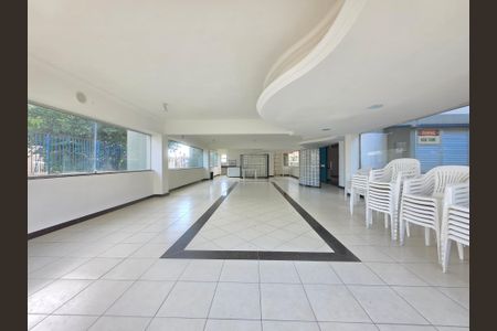 Apartamento à venda com 85m², 2 quartos e 1 vagaSalão de festas 