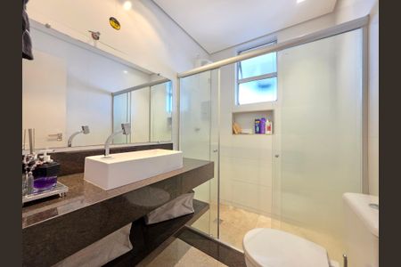 Apartamento à venda com 85m², 2 quartos e 1 vagaBanheiro Social 