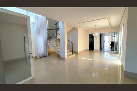 Casa de Condomínio para alugar com 3 quartos, 170m² em João Aranha, Paulínia