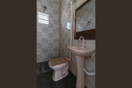 Casa para alugar com 63m², 2 quartos e sem vaga Casa para alugar com 63m², 2 quartos e sem vagaBanheiro