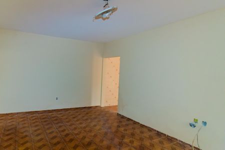 Sala de casa à venda com 2 quartos, 180m² em Vila Lucia, São Paulo