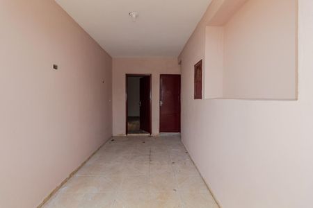 Garagem de casa à venda com 2 quartos, 180m² em Vila Lucia, São Paulo