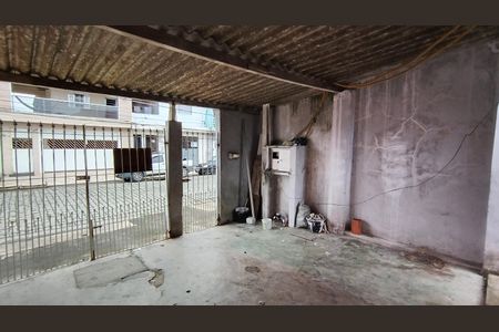 Casa para alugar com 250m², 3 quartos e 3 vagas Casa para alugar com 250m², 3 quartos e 3 vagasQuintal