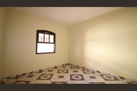 Casa para alugar com 90m², 2 quartos e 1 vaga