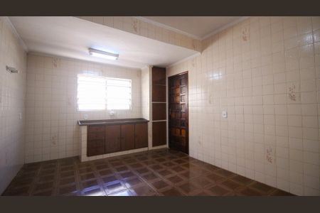 Casa para alugar com 90m², 2 quartos e 1 vaga