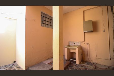 Casa para alugar com 90m², 2 quartos e 1 vaga