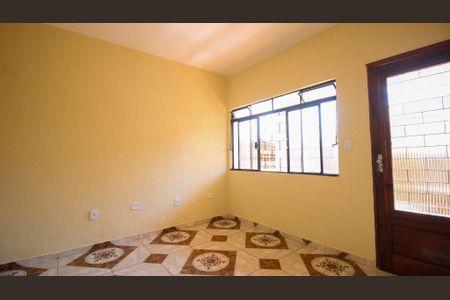 Casa para alugar com 90m², 2 quartos e 1 vaga