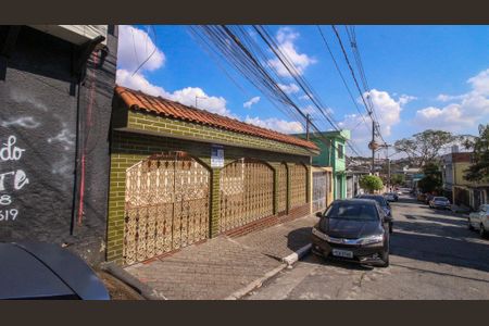 Casa para alugar com 90m², 2 quartos e 1 vaga