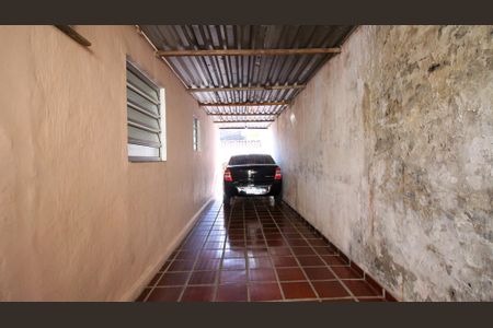 Casa para alugar com 90m², 2 quartos e 1 vaga