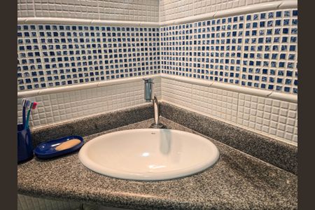 Banheiro Social de apartamento para alugar com 2 quartos, 86m² em Vila Nova Alianca, Jacareí
