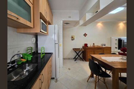 Apartamento para alugar com 86m², 2 quartos e sem vagaCozinha