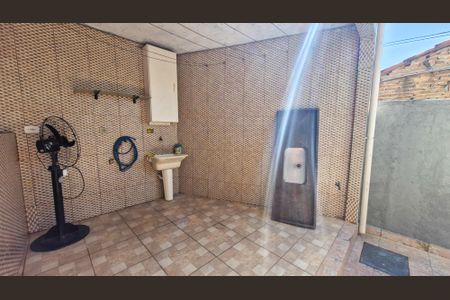 Casa para alugar com 170m², 2 quartos e 4 vagasÁrea de Serviço