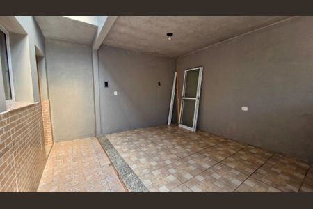 Casa para alugar com 170m², 2 quartos e 4 vagasQuintal