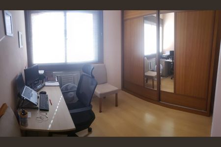 Apartamento à venda com 94m², 3 quartos e 1 vagaQuarto