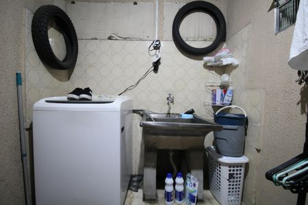 Casa à venda com 174m², 3 quartos e 3 vagasÁrea de Serviço