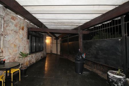 Casa à venda com 174m², 3 quartos e 3 vagasGaragem