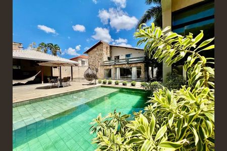 Casa à venda com 694m², 3 quartos e 10 vagasÁrea Comum