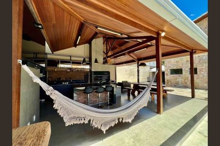 Casa à venda com 694m², 3 quartos e 10 vagasÁrea Comum