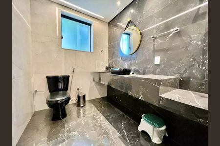Casa à venda com 3 quartos, 694m² em Santa Branca, Belo Horizonte