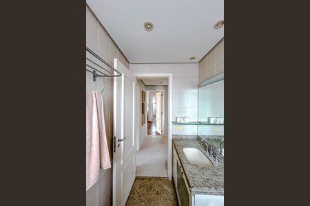 Apartamento para alugar com 127m², 3 quartos e 2 vagasBanheiro