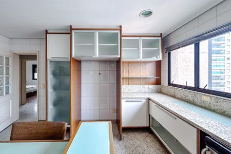Apartamento para alugar com 127m², 3 quartos e 2 vagasCozinha - Armários