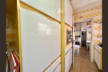 Apartamento à venda com 98m², 2 quartos e 1 vaga