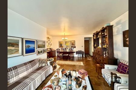 Apartamento à venda com 98m², 2 quartos e 1 vaga