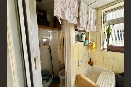 Apartamento à venda com 98m², 2 quartos e 1 vaga