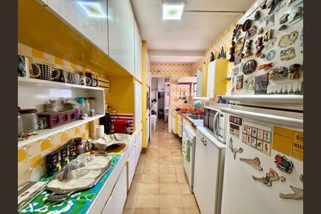 Apartamento à venda com 98m², 2 quartos e 1 vaga