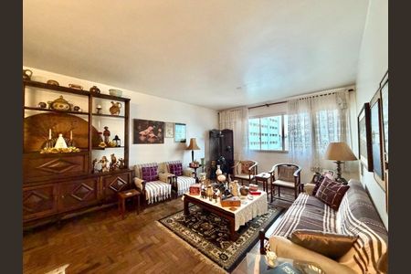 Apartamento à venda com 98m², 2 quartos e 1 vaga
