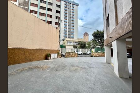 Apartamento à venda com 98m², 2 quartos e 1 vaga
