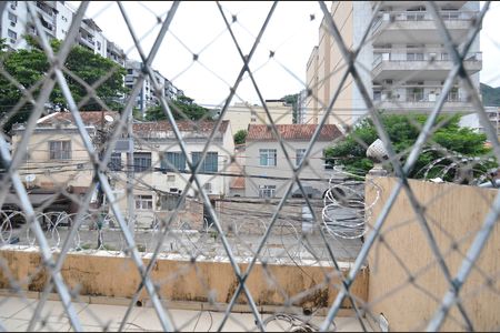 Casa à venda com 229m², 5 quartos e 1 vaga Casa à venda com 229m², 5 quartos e 1 vagaQuarto 1