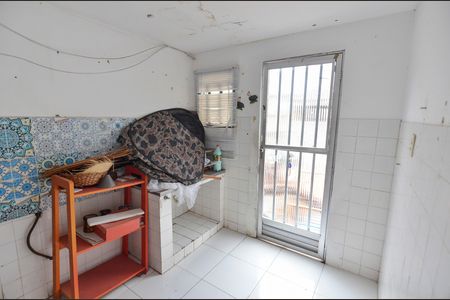 Casa à venda com 229m², 5 quartos e 1 vaga Casa à venda com 229m², 5 quartos e 1 vagaCozinha 1