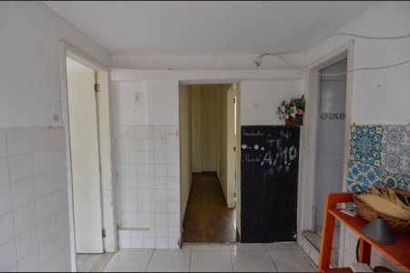 Casa à venda com 229m², 5 quartos e 1 vaga Casa à venda com 229m², 5 quartos e 1 vagaCozinha 1