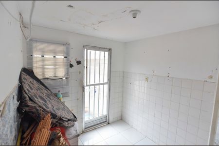 Casa à venda com 229m², 5 quartos e 1 vaga Casa à venda com 229m², 5 quartos e 1 vagaCozinha 1