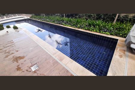 Apartamento à venda com 49m², 2 quartos e 1 vaga Apartamento à venda com 49m², 2 quartos e 1 vagaÁrea comum - Piscina