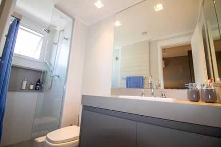 Apartamento para alugar com 213m², 3 quartos e 3 vagasBanheiro da Suíte 2