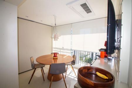 Apartamento para alugar com 213m², 3 quartos e 3 vagasCopa