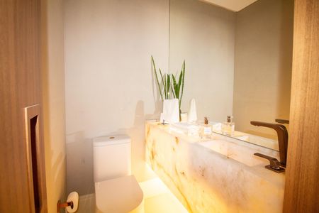 Apartamento para alugar com 213m², 3 quartos e 3 vagasLavabo